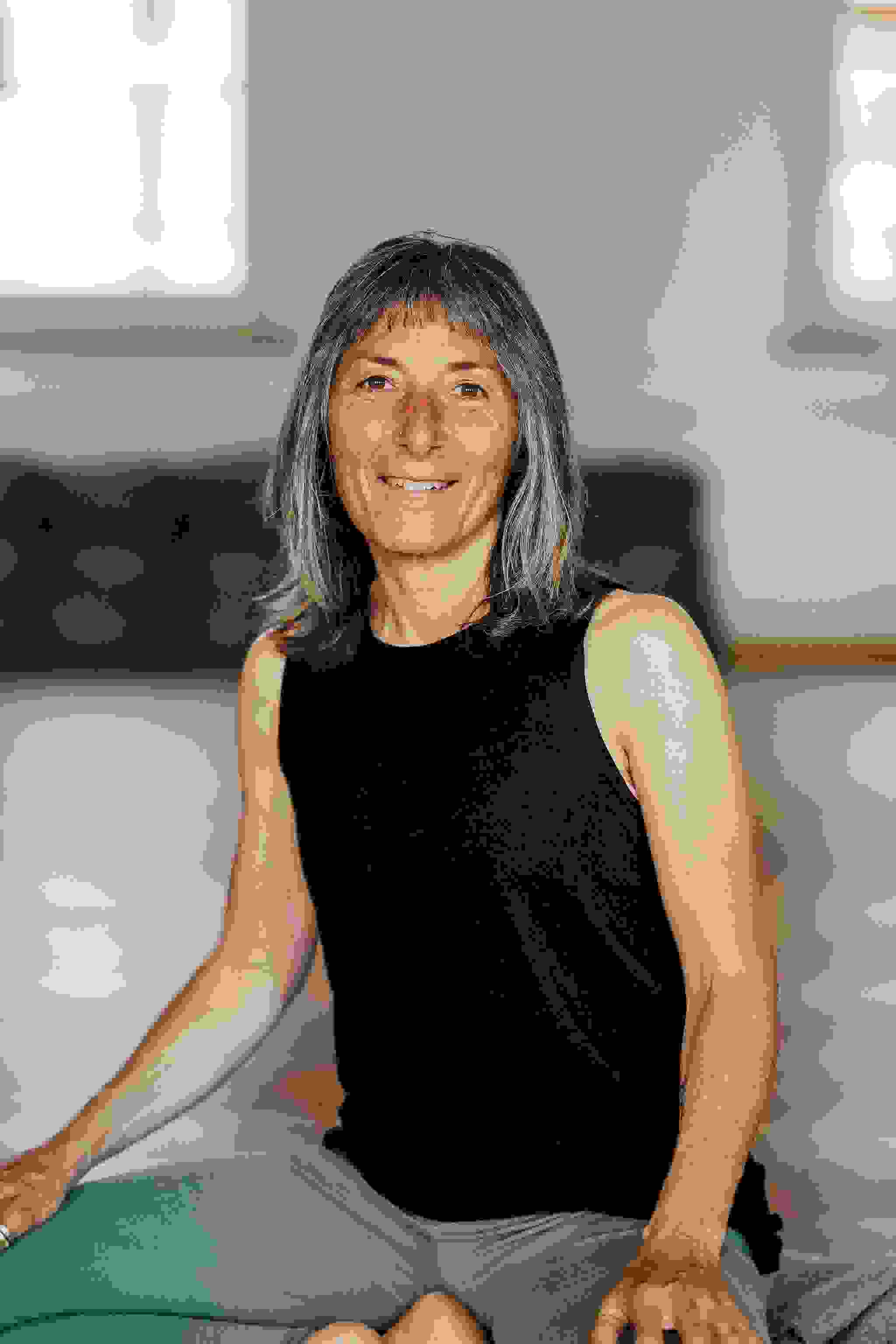 Yogalehrerin Teacher Training yogamoves