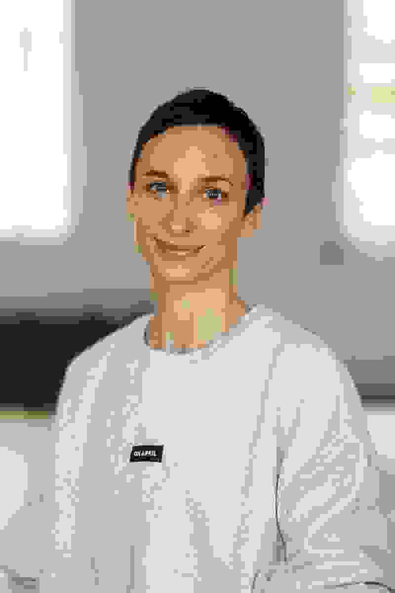 Karin Brüll, yogamoves