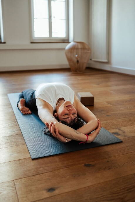 Simona Gassmann yogamoves, Simona Gassmann