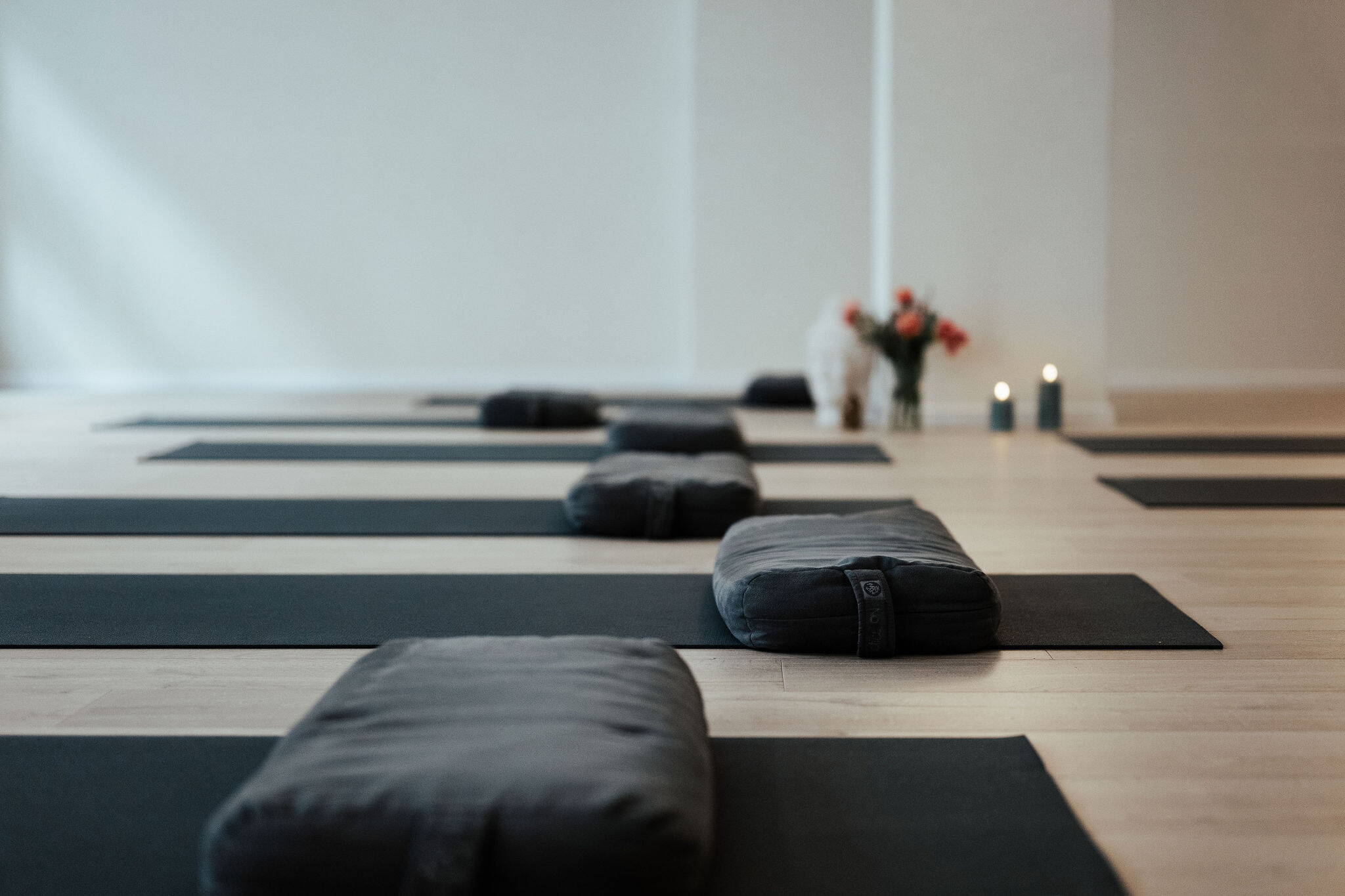 beka_fotografiert_yogamoves_schulgasse_12_4.jpg Studio Schulgasse