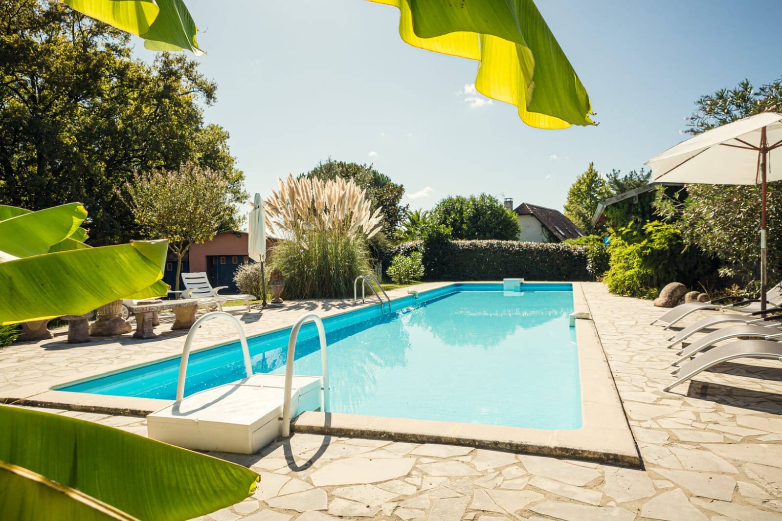 Pool Metta Villa, Frankreich