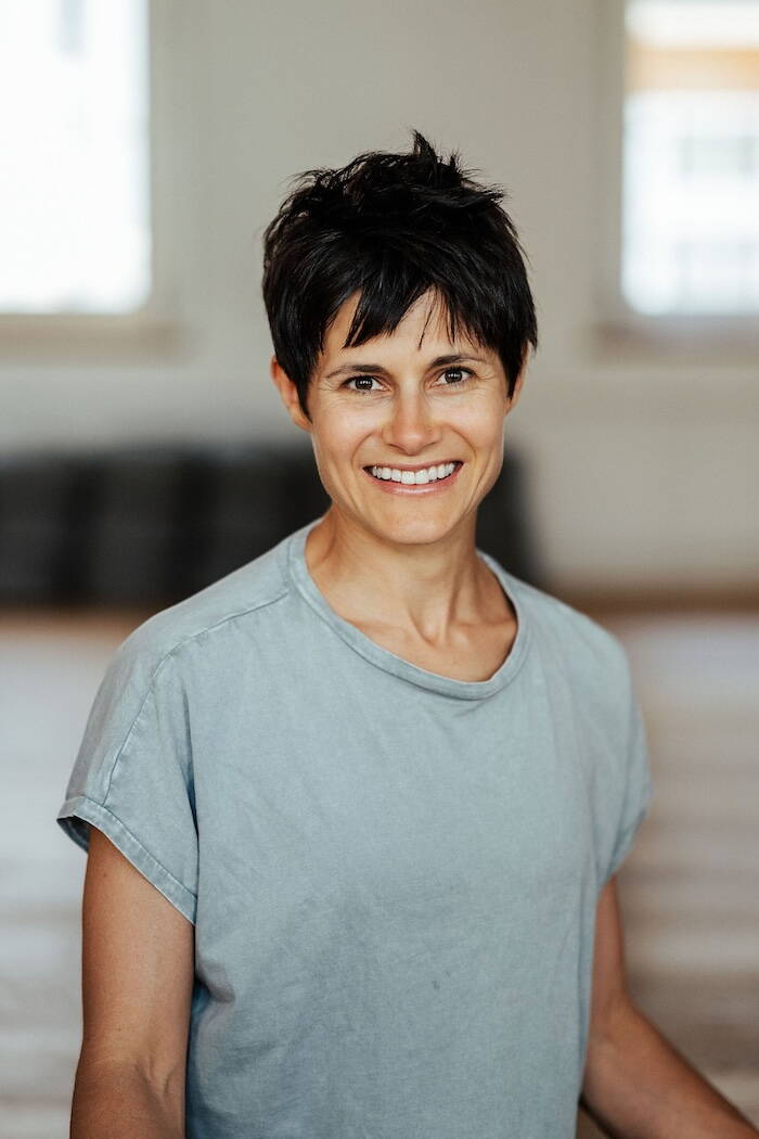 Manuela Peverelli yogamoves Manuela Peverelli yogamoves