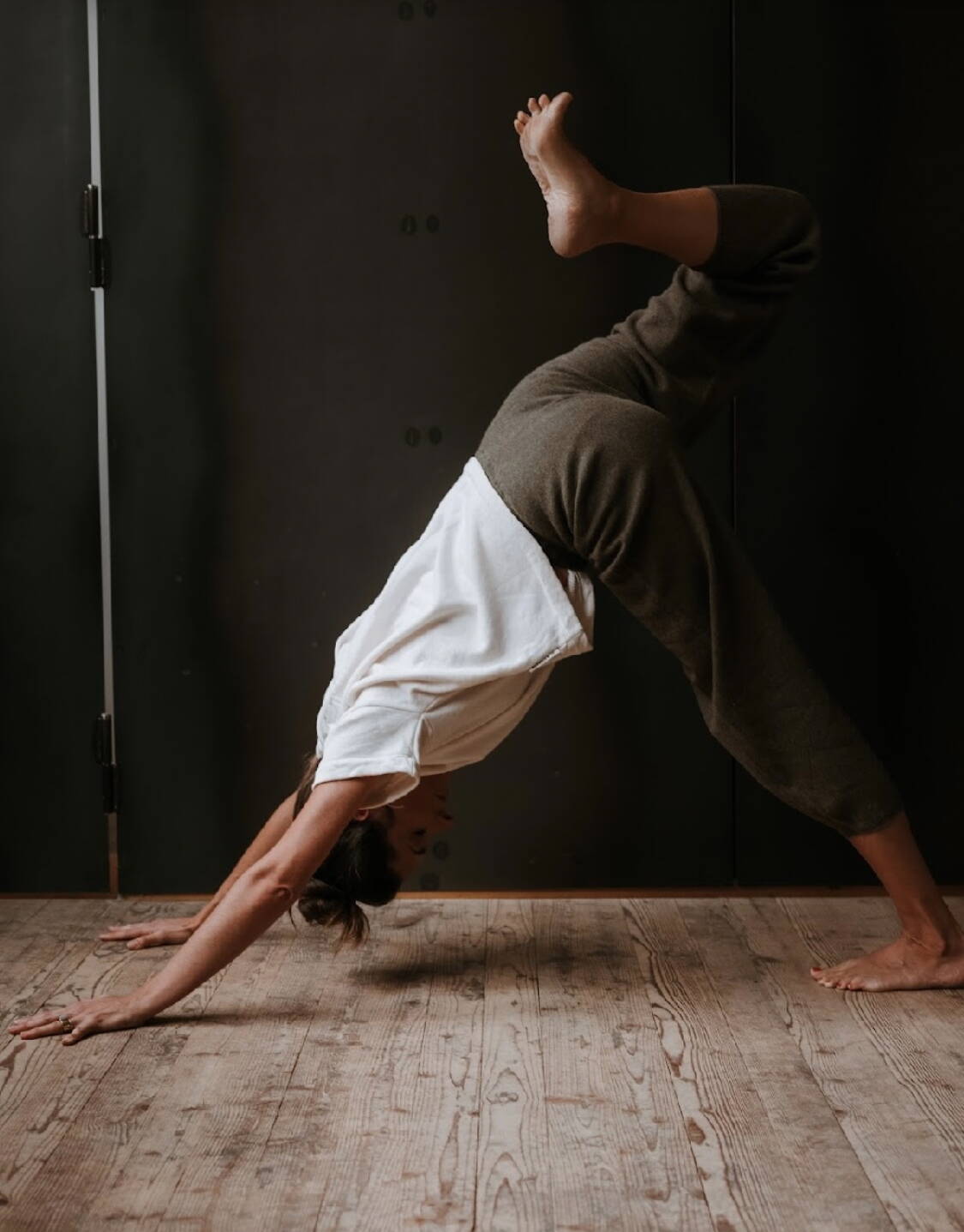 raffaela_asana.jpeg raffaela_asana.jpeg